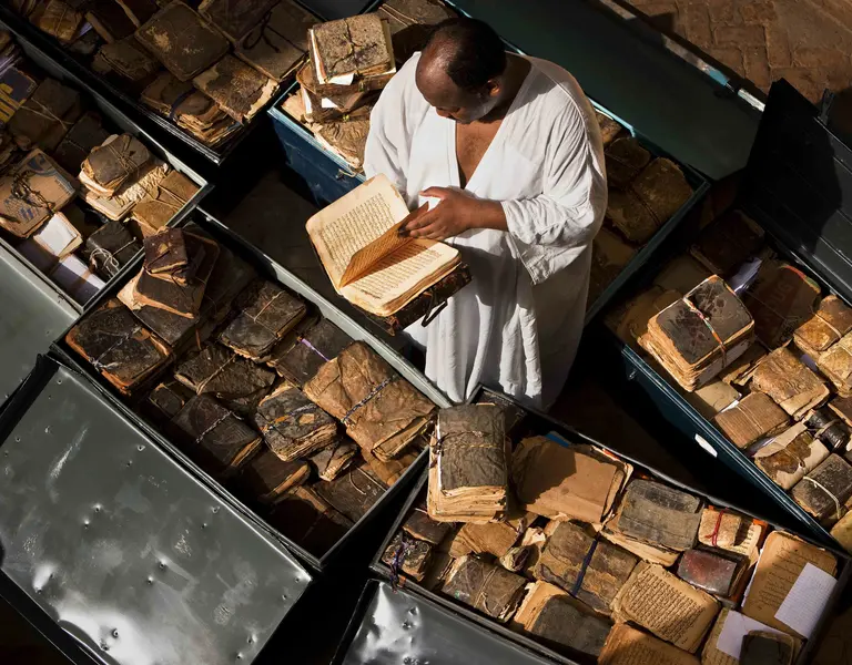 Timbuktu: Black Market Manuscripts and Missing Men | Pulitzer Center